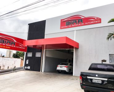 Fachada em ACM e Letras em aço galvanizado