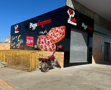 Fachadas - Fachada em ACM, Letras Caixa em Acrílico